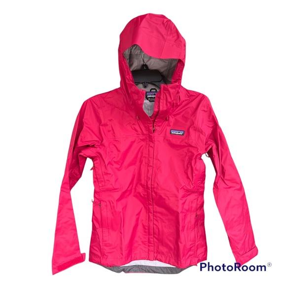 Patagonia Jackets & Blazers - New with tag Patagonia Womens XXS fits S  Torrentshell 3L waterproof jacket Red